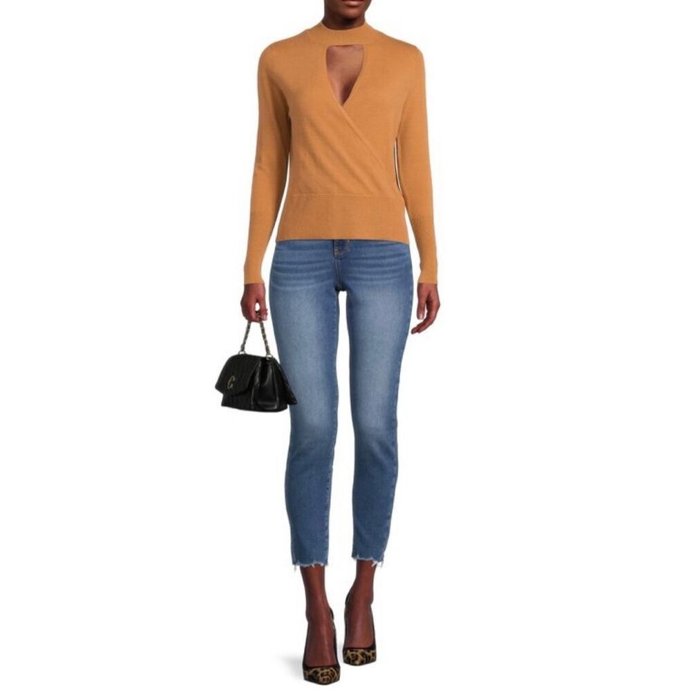 NWT Womens Love Trend New York Cold Chest  Cutout Fine Gauge Sweater - Sz L